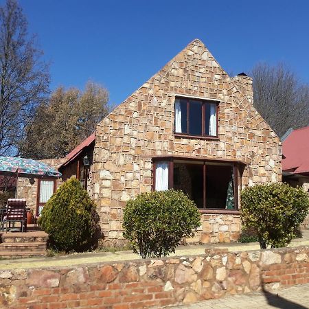 Marigold'S 37 Critchley Common Villa Dullstroom Exterior photo